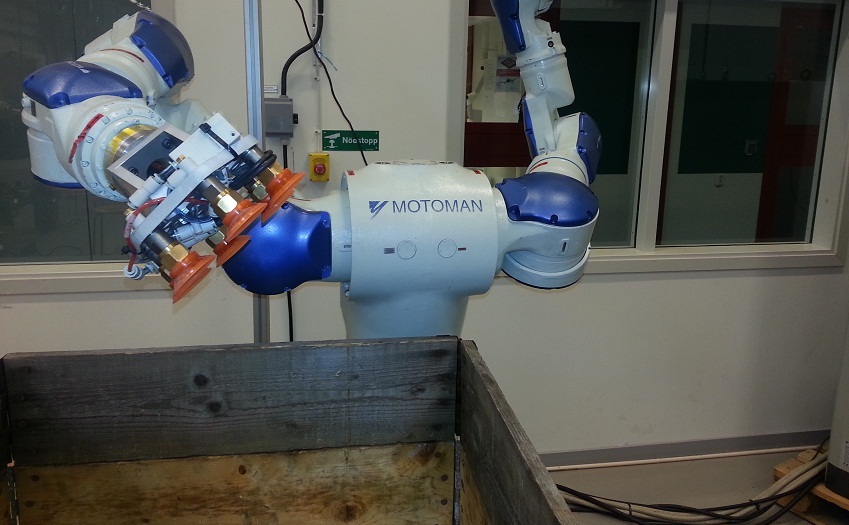 Closer image of the robot